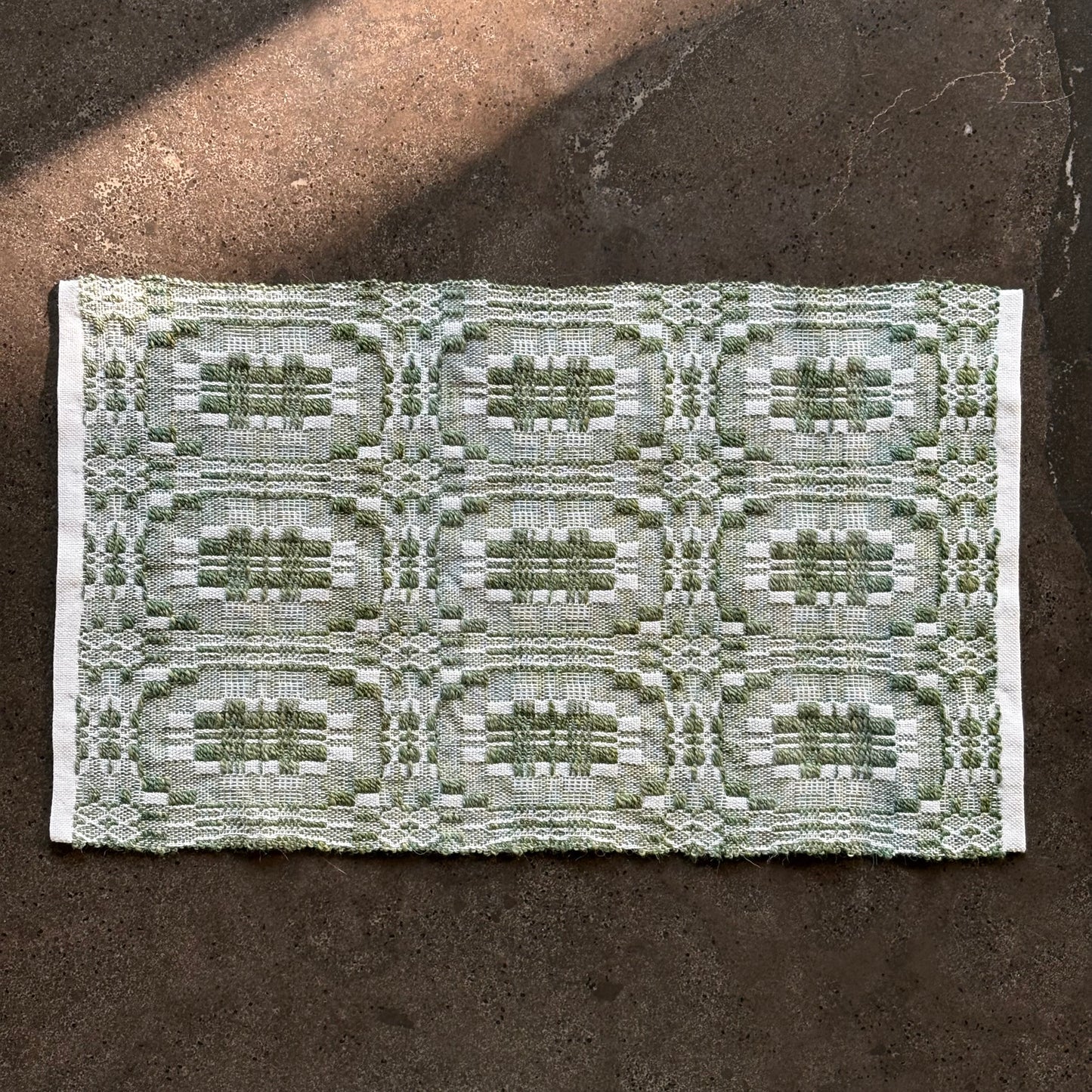Overshot Runner in Green Handspun